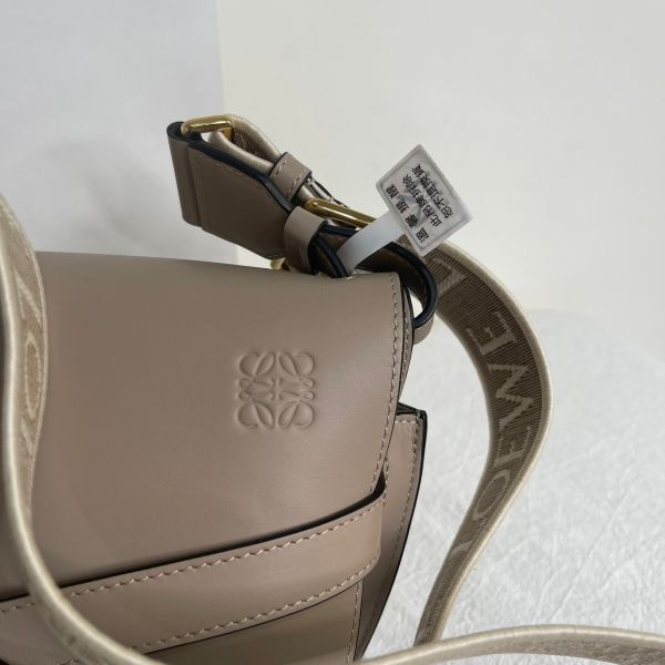 【12期0利率】LOEWE SMALL GATE柔軟小牛皮【99成新】 