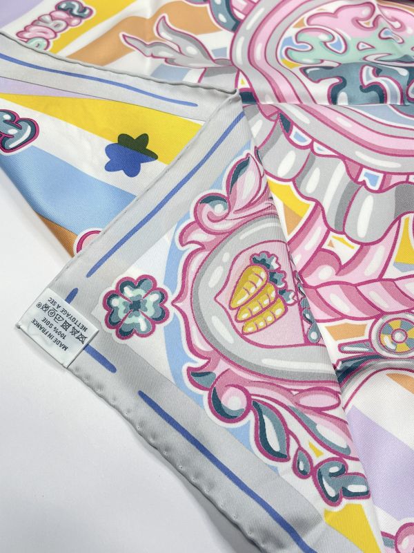 【未使用閒置品】HERMES Candy Libris 70方巾 