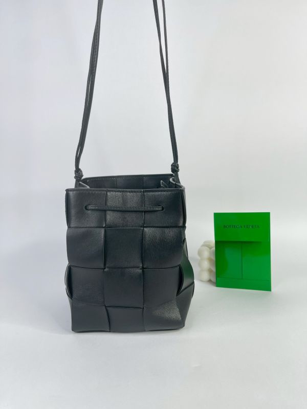 【95成新】BV CASSETTE 大編織水桶包 小號 