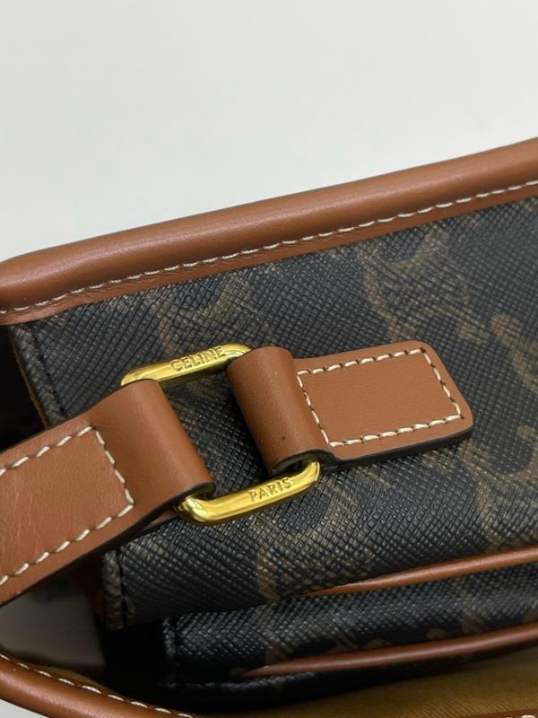 【95成新】CELINE Triomphe帆布中型Folco手袋 