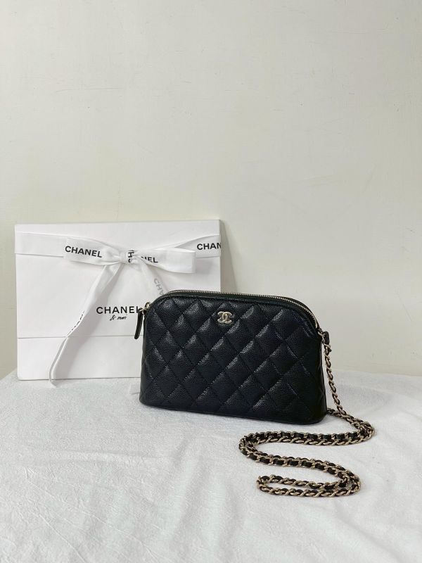 【99成新】CHANEL 24A 顆粒牛皮貝殼包 