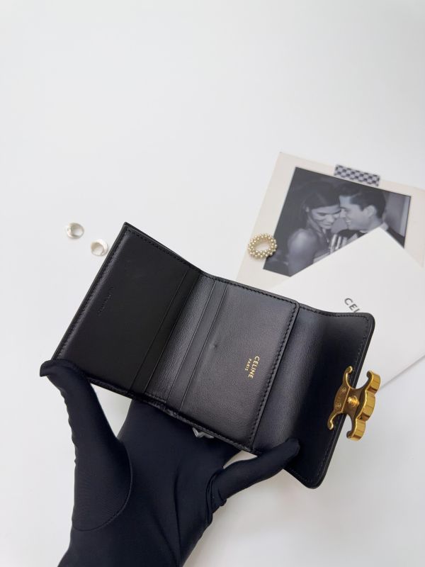 【95成新】CELINE TRIOMPHE亮澤牛皮革短款零錢包 