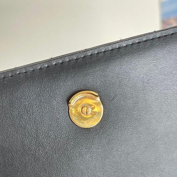 【12期0利率】BURBERRY LOLA TB WOC黑金【9成新】 