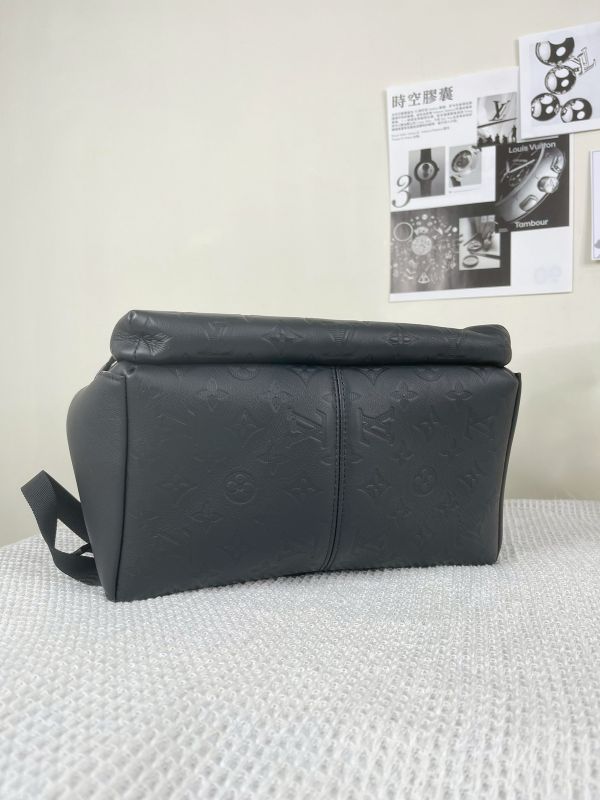 【分期0利率】LV Discovery 背包【未使用閒置品】 