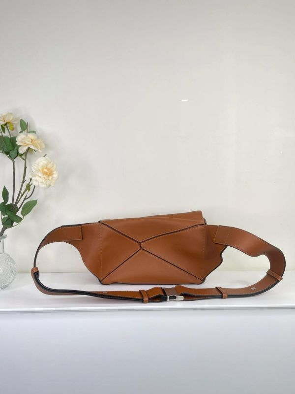 【95成新】LOEWE PUZZLE 小號腰包 