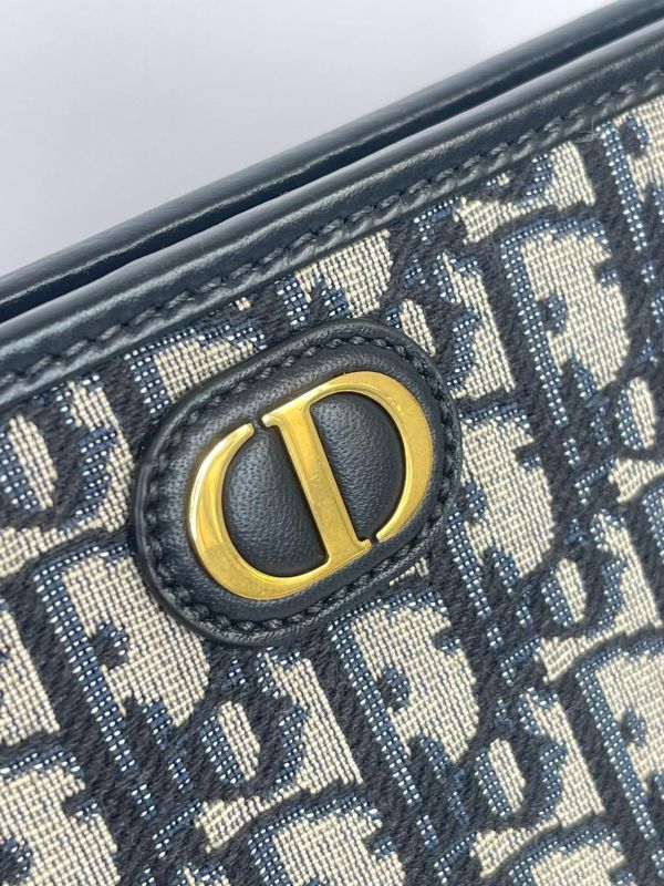 【9成新】DIOR 30 蒙田 洗潄包 