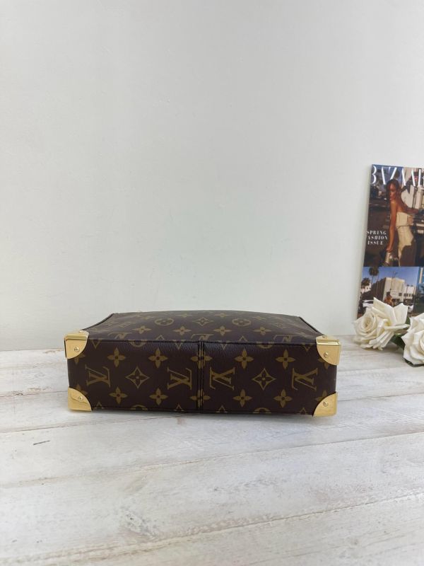 【99成新】LV Trunkie 