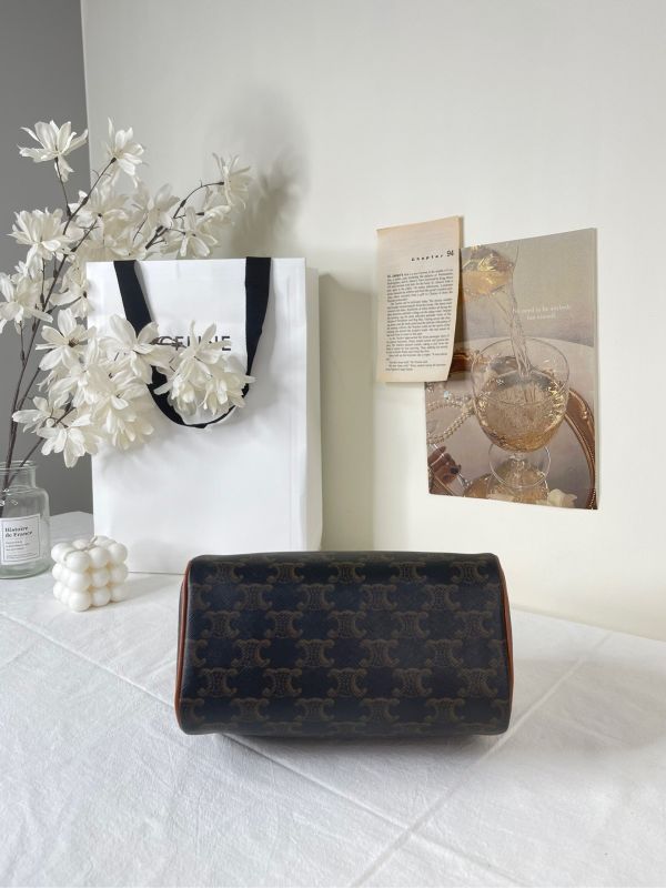 【分期0利率】CELINE 新款凱旋門老花SPEEDY小號【95成新】 