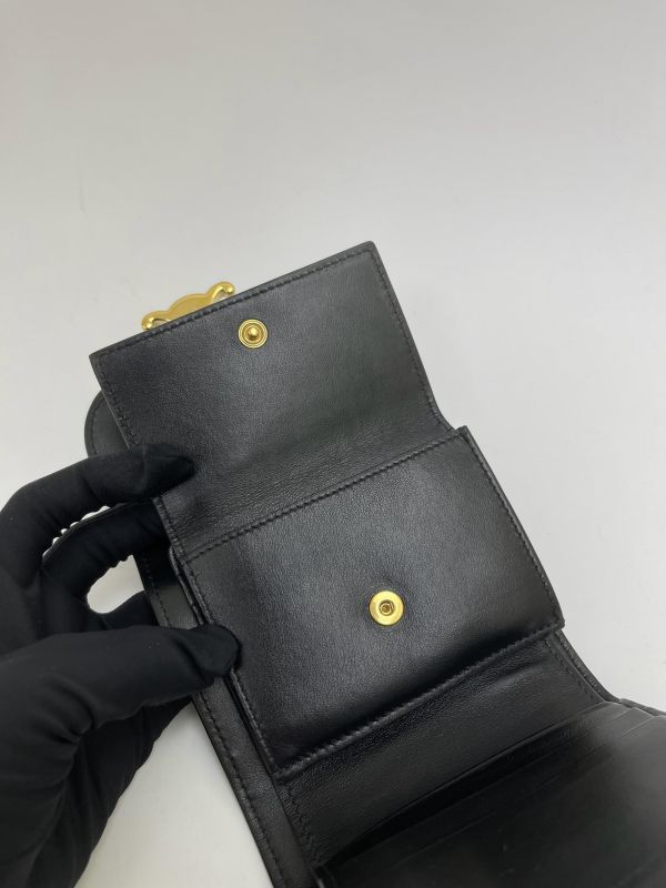 【9成新】CELINE 亮面牛皮革TRIOMPHE三折短夾 