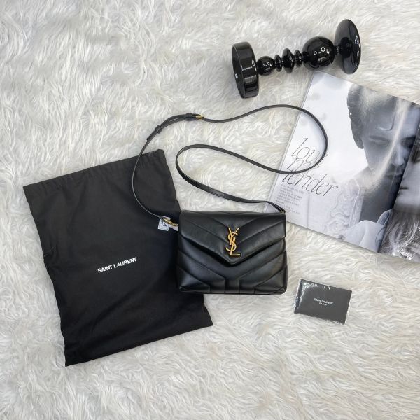 【12期0利率】 YSL LOULOU絎縫皮革Toy手袋 MINI  【99成新】 