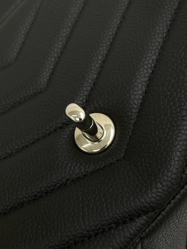 【未使用閒置品】CHANEL 山型紋翻蓋包 