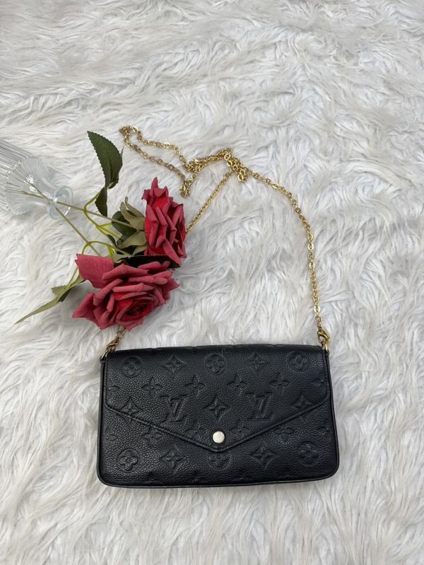 【12期0利率】LV Félicie Pochette 舊款壓紋老花三合一 (非絨布內裡)【21年9月台灣購證】【88成新】 