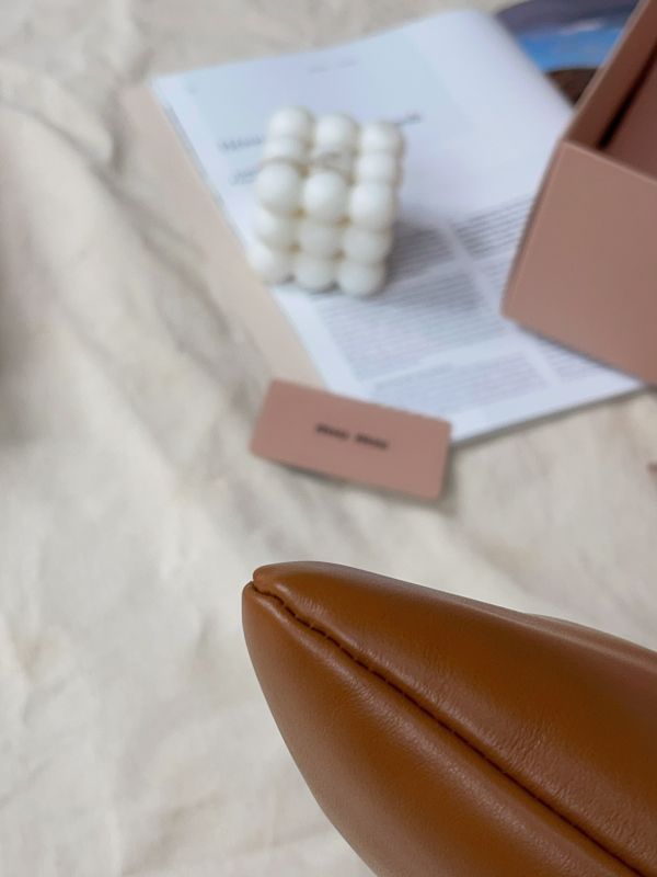 【分期0利率】MIUMIU IVY 皮革手提包 MINI【全新品】 