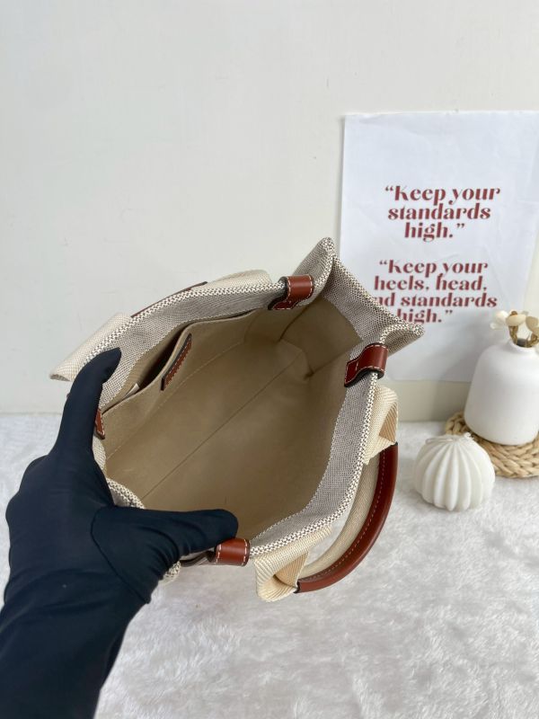 【9成新】CHLOE WOODY SMALL 無背帶款 