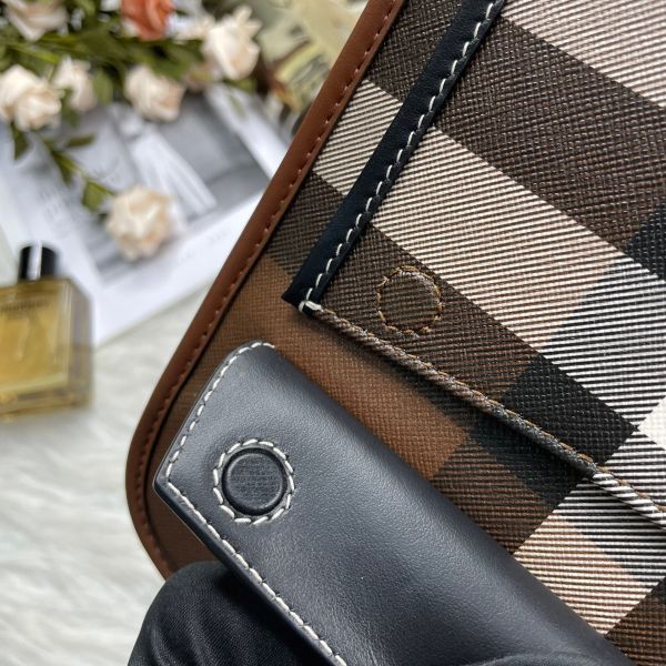 【12期0利率】【全新品】BURBERRY  Mini Pocket Bag【現金價28600】 