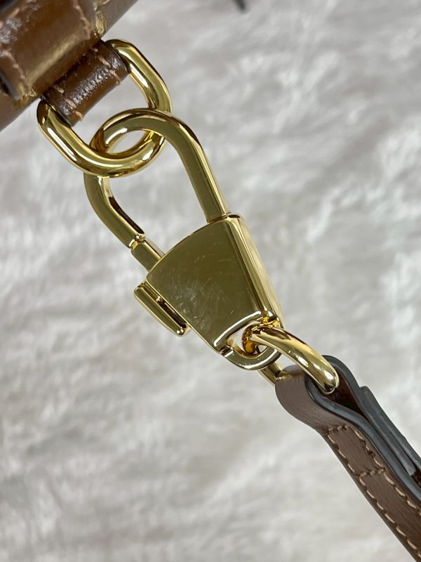 【99成新】GUCCI INTERLOCKING 迷你兩用相機包 