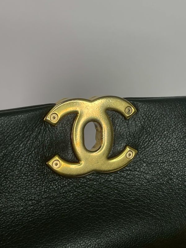 【9成新】CHANEL 19大型口蓋包 