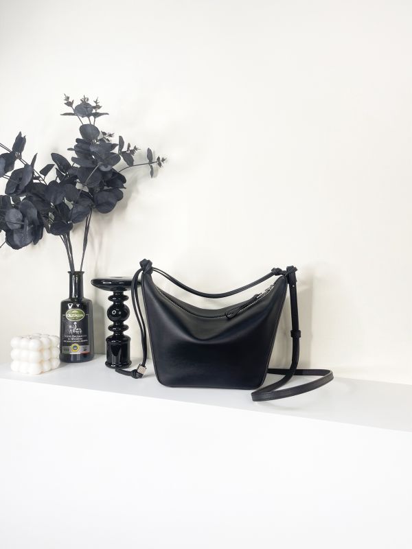 【分期0利率】LOEWE Mini Hammock Hobo bag【95成新】 