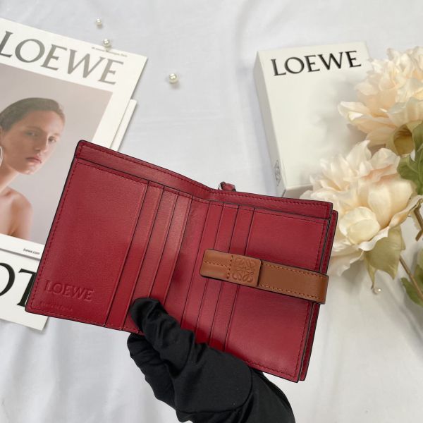 【6期0利率】【現金價】LOEWE 柔軟粒面小牛皮小型拉鍊皮夾 