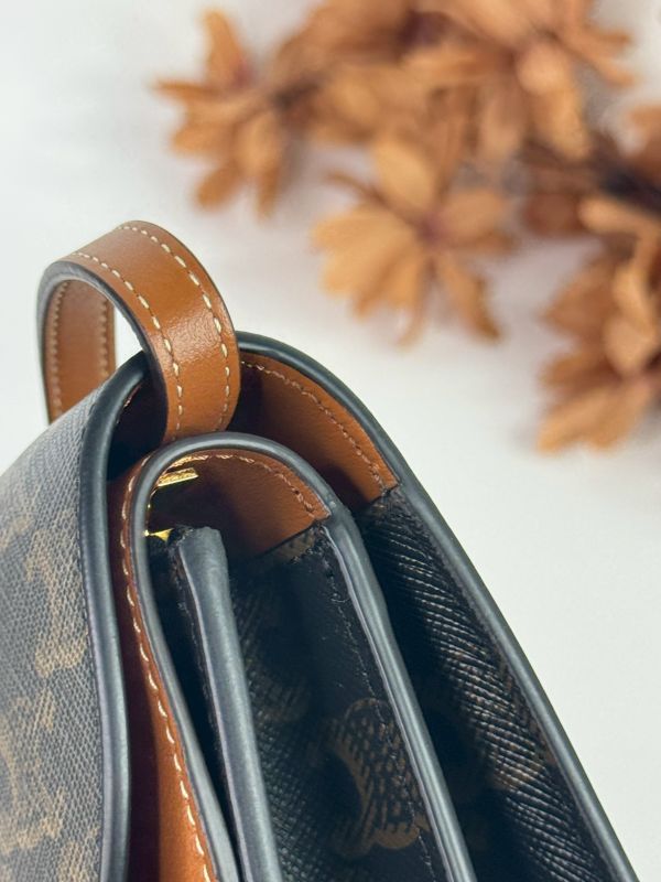 【分期0利率】CELINE TRIOMPHE凱旋門 STRAP WOC【99成新】 