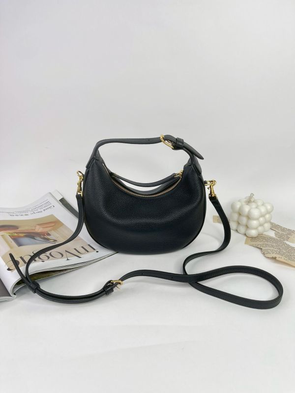 【95成新】CELINE TEEN CELINE LULU粒面牛皮革手袋 