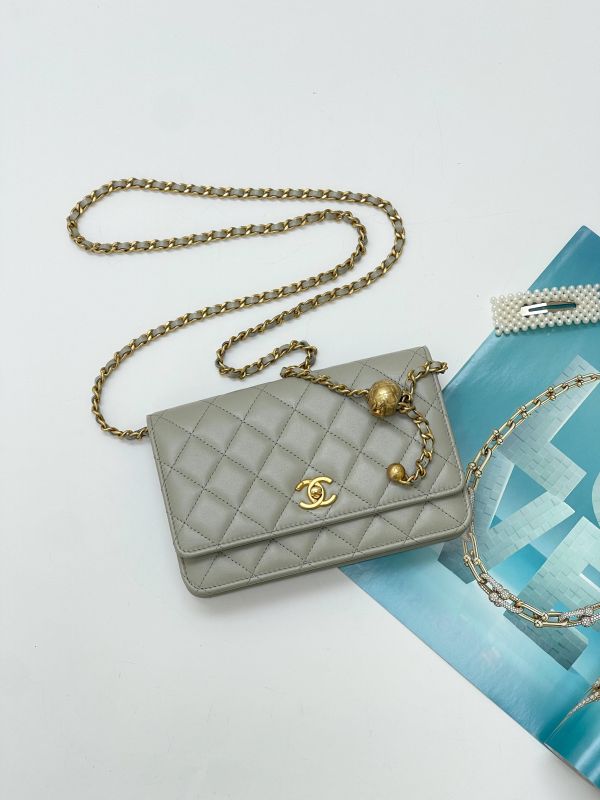 【9成新】CHANEL 羊皮金球WOC 