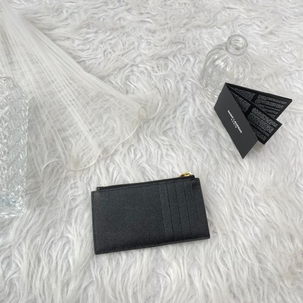 【分期0利率】YSL 粒面壓紋牛皮拉鍊卡片零錢包【99成新】 