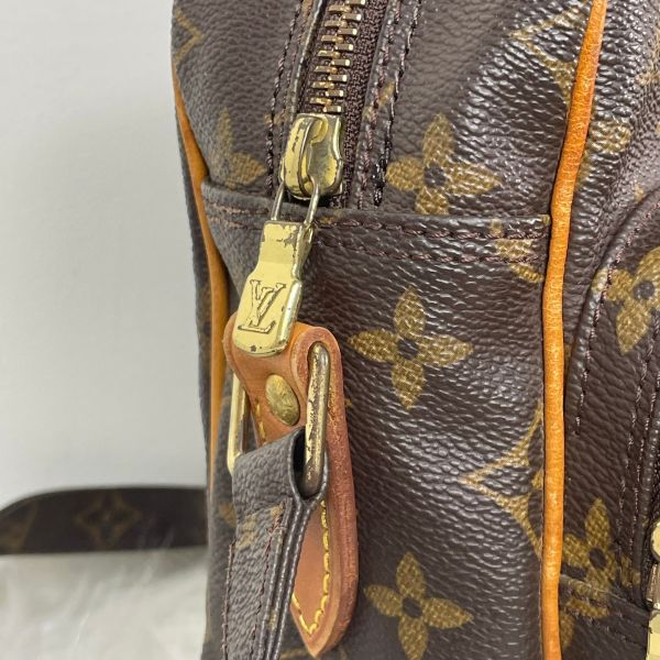 【12 期0利率】LV Nile Crossbody雙層大型相機包【85成新】【現金價28500】 