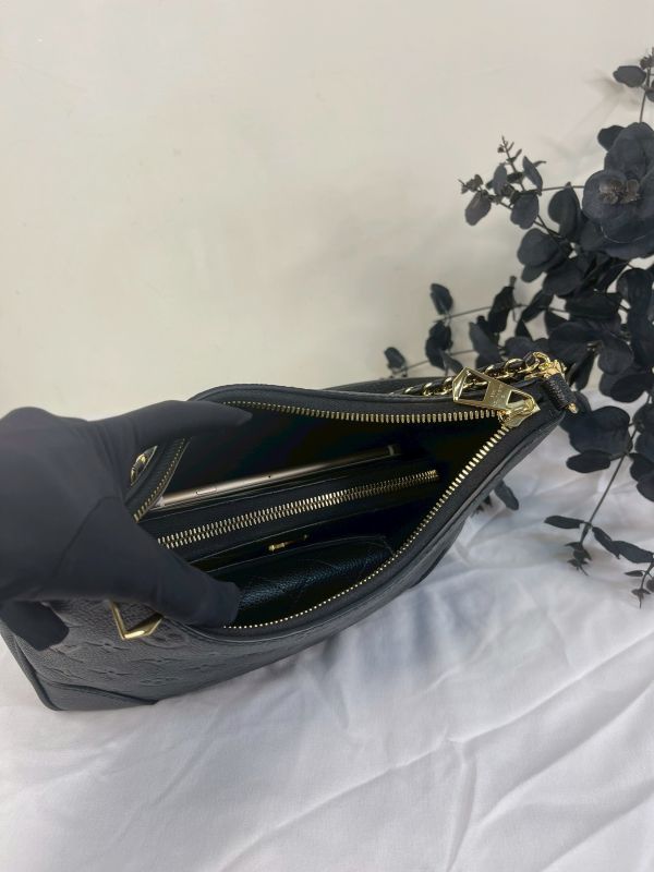 【未使用閒置品】LV Boulogne PM 牛角包 