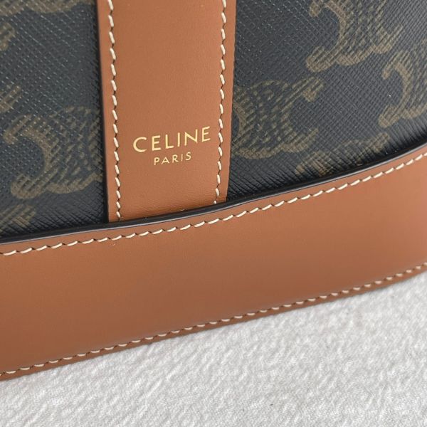 【12期0利率】CELINE TRIOMPHE老花小號水桶包【95成新】 