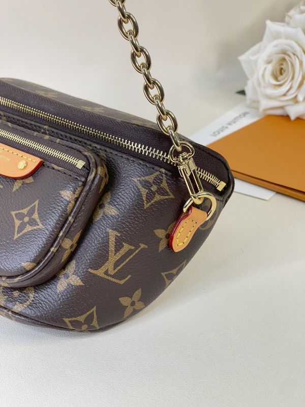 【未使用閒置品】LV Mini Bumbag 