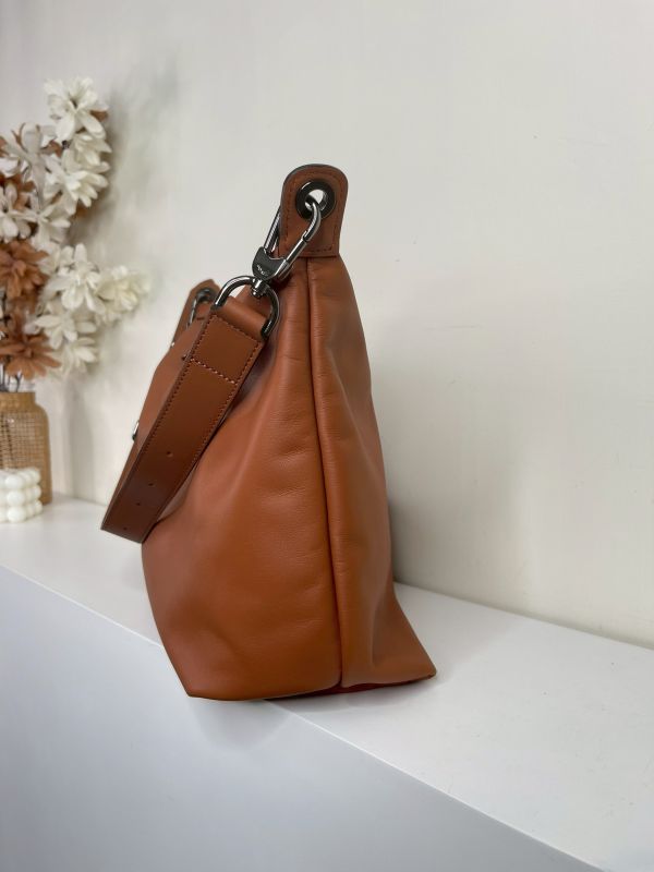 【分期0利率】LONGCHAMP Le Pliage Xtra 半月形單肩包 M【95成新】 
