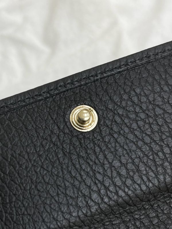 【未使用閒置品】GUCCI 牛皮壓紋長夾 