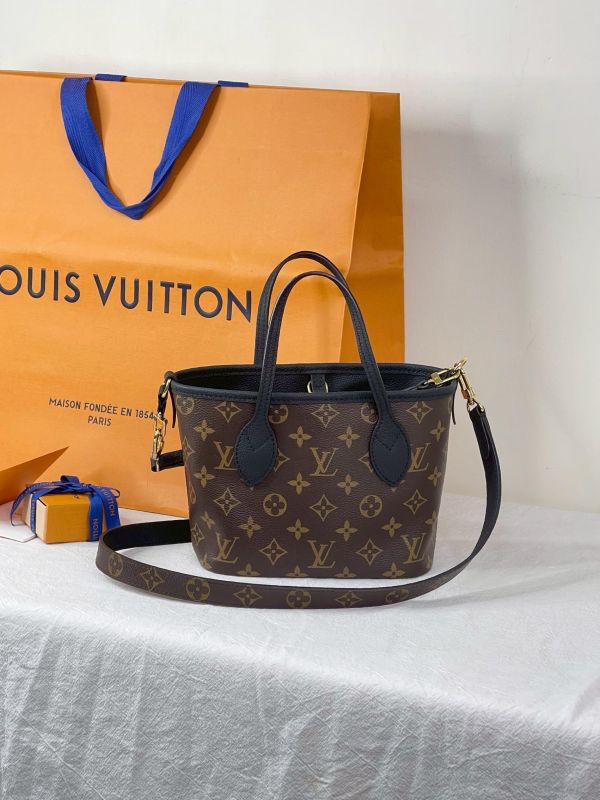 【99成新】LV Neverfull Inside Out BB 