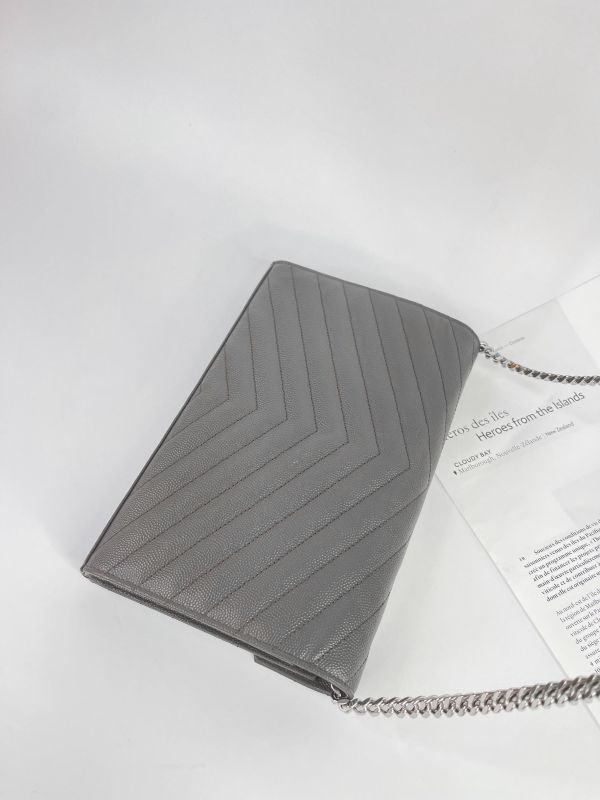 【99成新】YSL WOC 魚子醬鍊包 22.5CM 