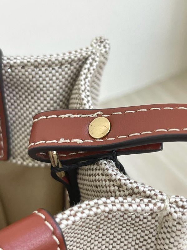 【99成新】CHLOE WOODY SMALL 