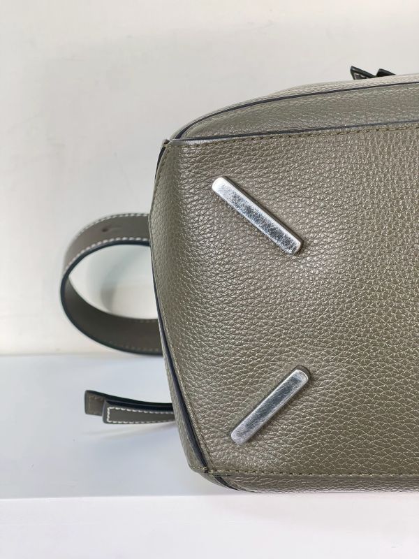 【分期0利率】LOEWE PUZZLE 中號【95成新】 