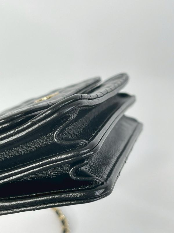 【99成新】CHANEL 24P 菱格紋黑白LOGO鍊 WOC 