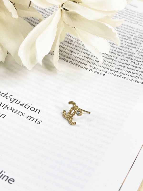 【分期0利率】CHANEL 麻花水鑽耳針【未使用閒置品】 