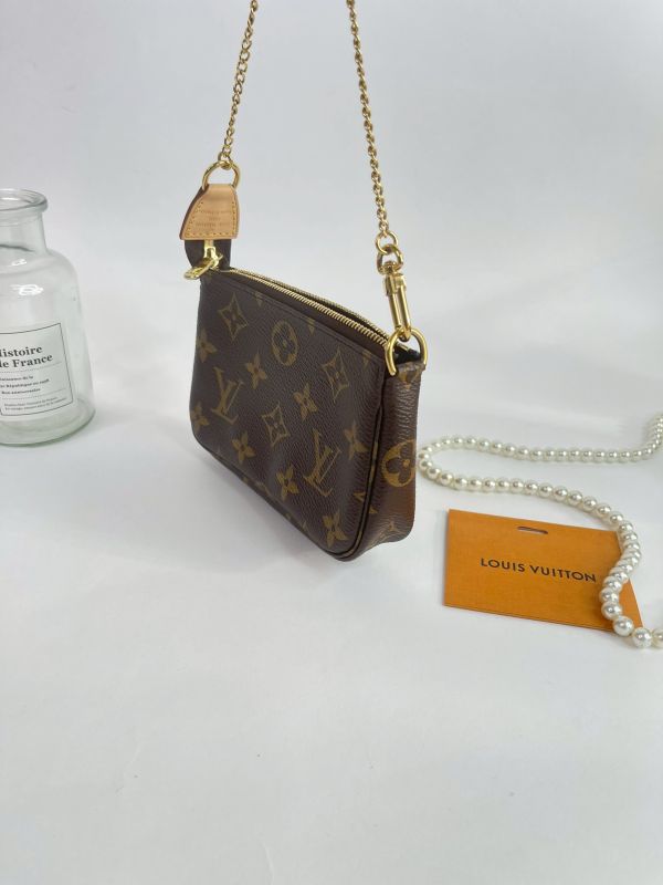 【分期0利率】LV Mini Pochette Accessoires 迷你麻將包【99成新】 