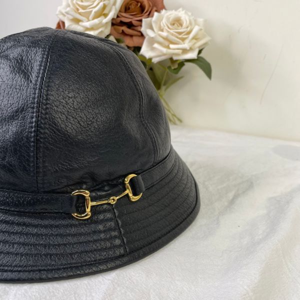 【95成新】【12期0利率】馬銜扣皮革圓頂漁夫帽 666600 