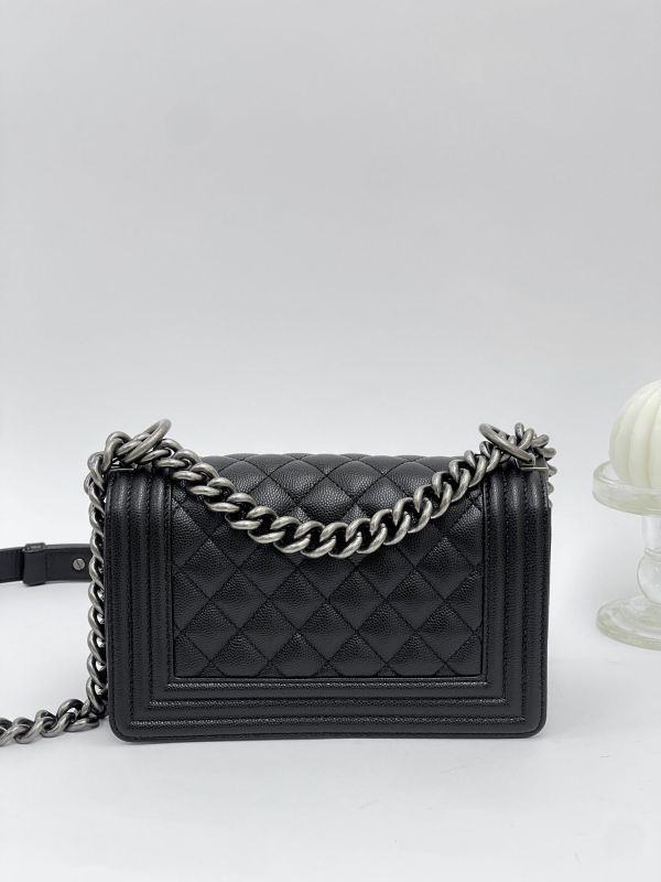 【99成新】CHANEL  BOY 20 小型口蓋包 