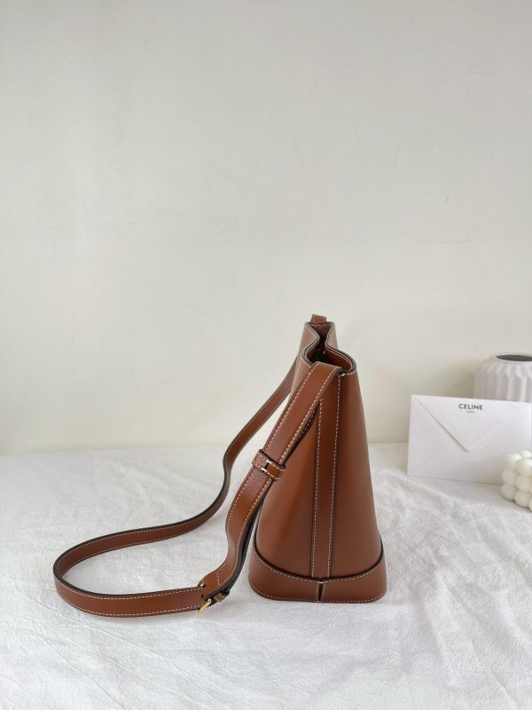 【95成新】CELINE CUIR TRIOMPHE小號水桶包 