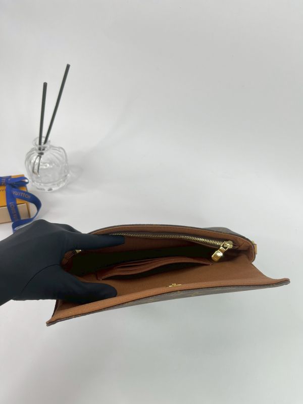 【99成新】LV  Wallet on Chain Ivy 