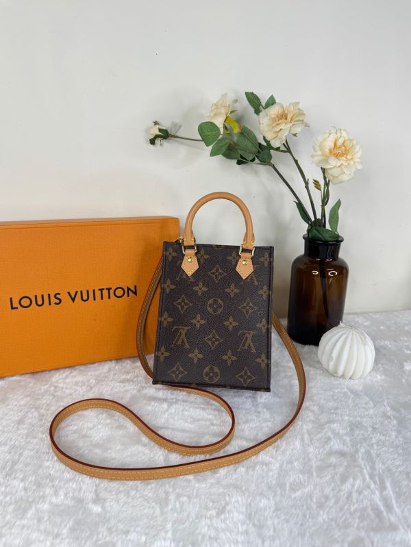 【分期0利率】LV Petit Sac Plat迷你琴譜包【95成新】 