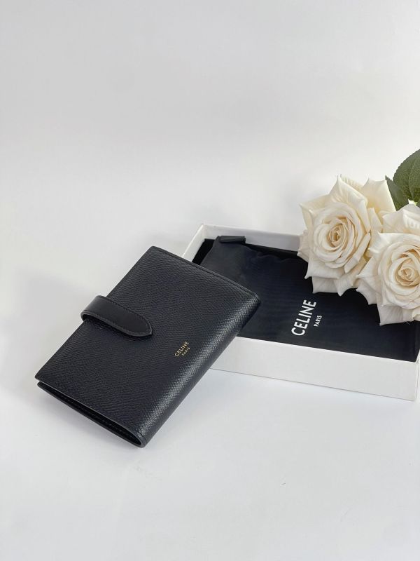 【95成新】CELINE STRAP粒面小牛皮錢包 