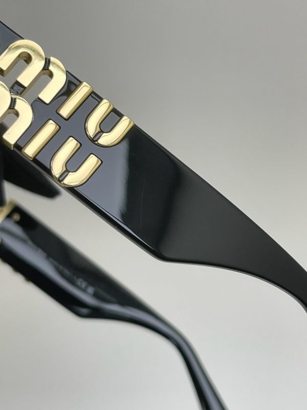 【95成新】MIUMIU 09W太陽眼鏡 