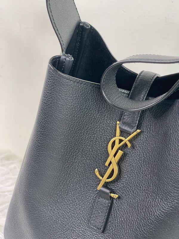 【分期0利率】YSL LE 5 À 7荔枝皮HOBO【9成新】 