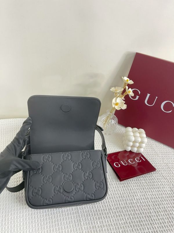 【分期0利率】GUCCI 黑色皮革GG超迷你側背包【99成新】 