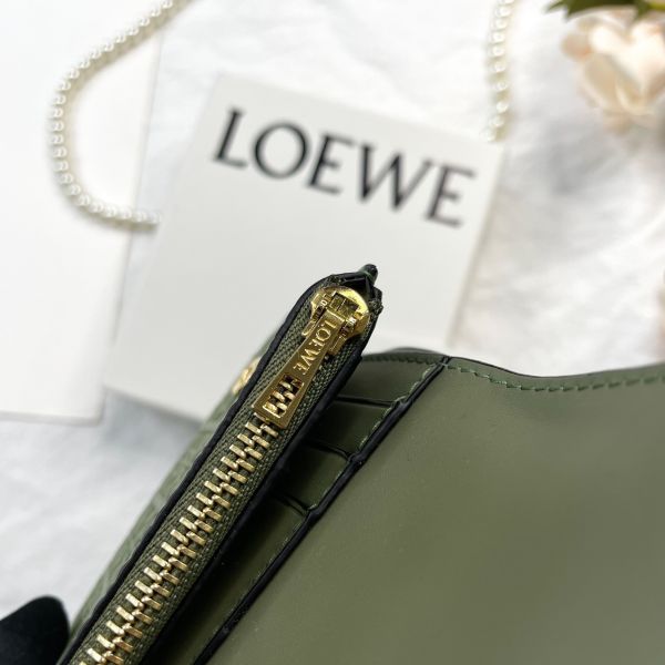 【12期0利率】【全新品】LOEWE 小牛皮直式三摺錢包【現金價】 